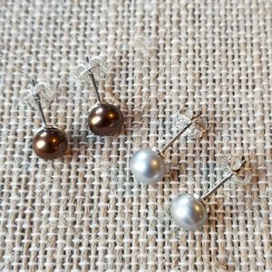 FRESH WATER PEARL | STUD  EARRINGS, GRAY & BROWN